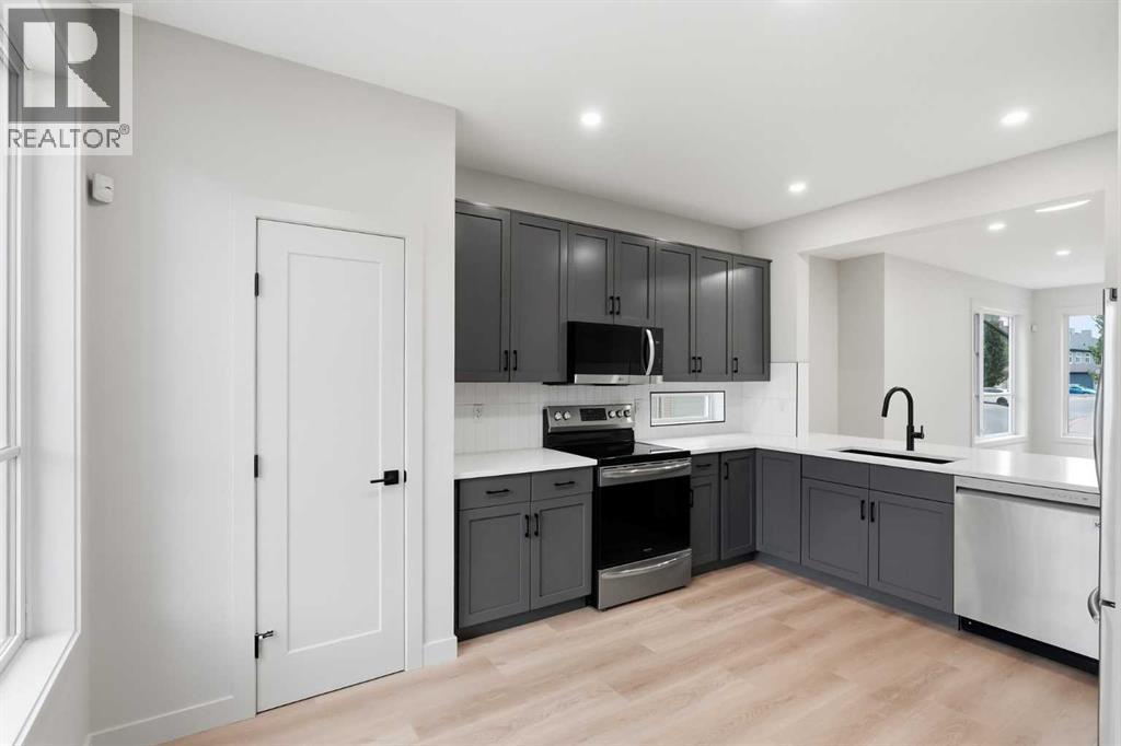 189 Chapalina Square Se, Calgary, Alberta  T2X 0L5 - Photo 9 - A2341139