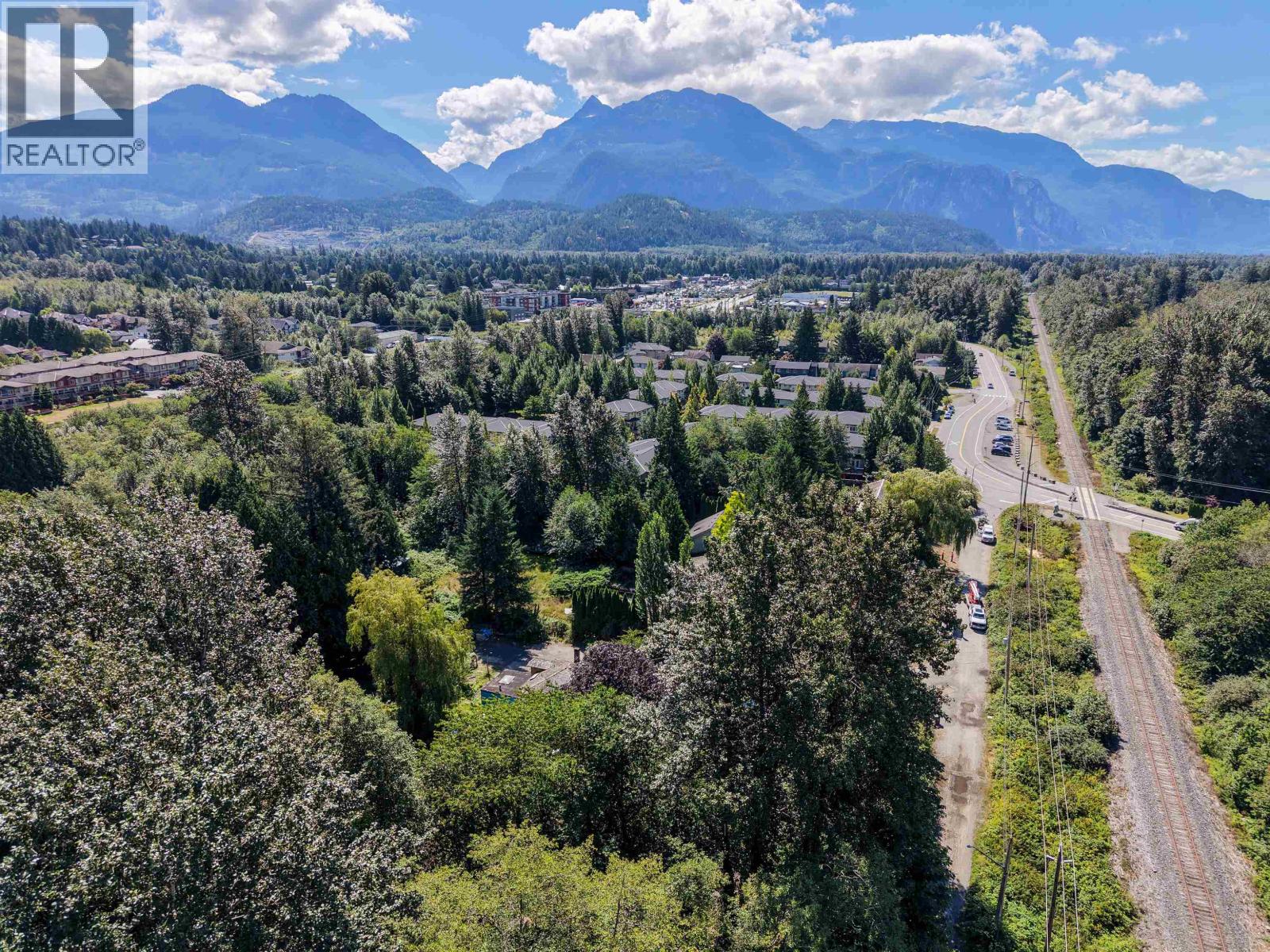 40708 Olson Road, Squamish, British Columbia  V0N 1T0 - Photo 8 - C8081711