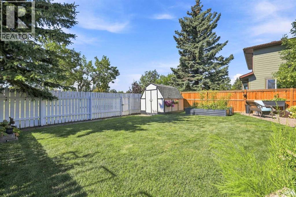 167 Bernard Way NW, Calgary, Alberta  T3K 2E8 - Photo 44 - A2339848