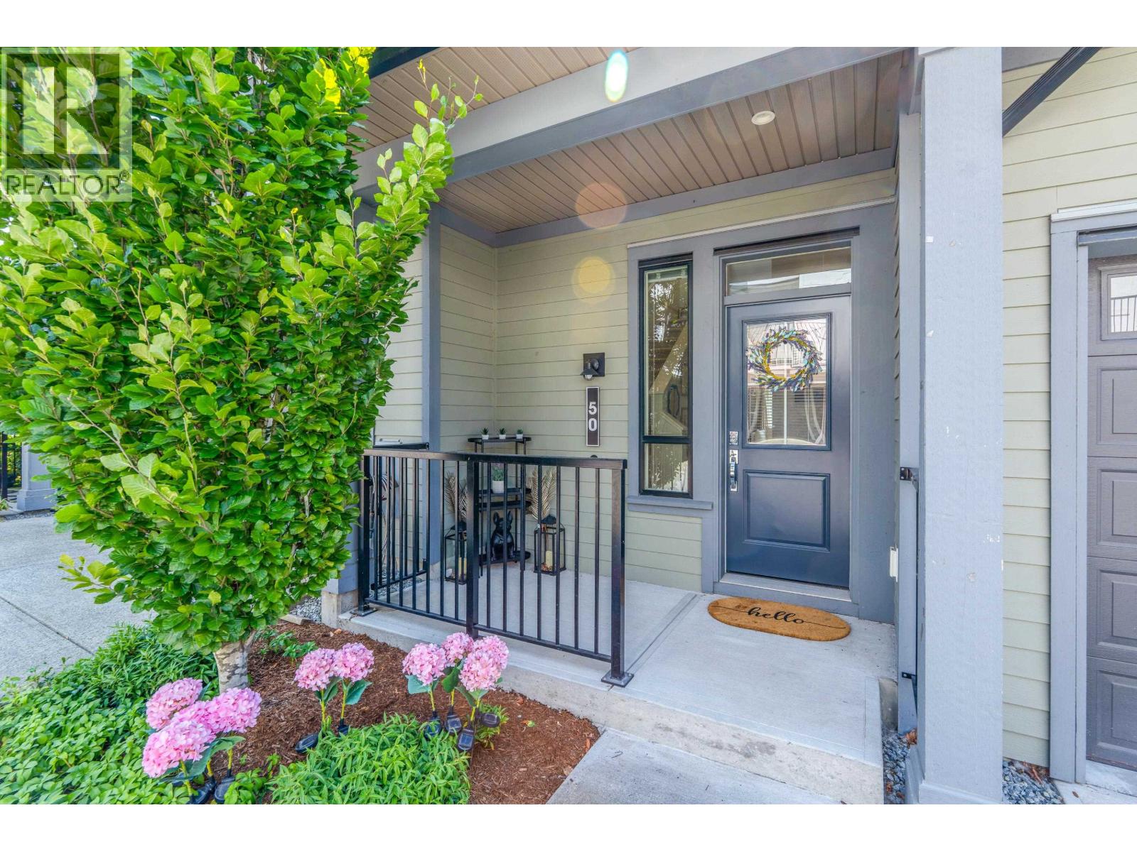 50 3500 Burke Village Prm, Coquitlam, British Columbia  V3E 0N2 - Photo 2 - R3147345