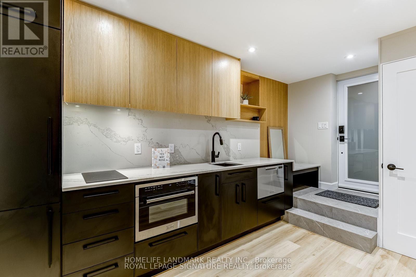 Lower - 28 Garnock Avenue SE, Toronto, Ontario  M4K 1K5 - Photo 3 - E13739422