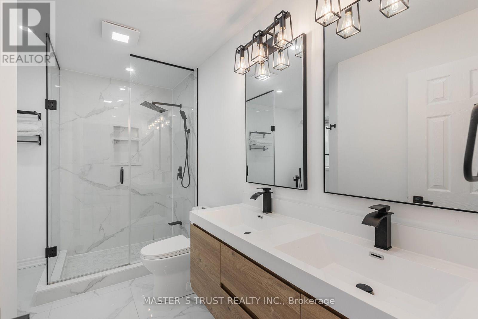 8572 Martin Grove Road, Vaughan, Ontario  L4H 2C9 - Photo 12 - N13739420
