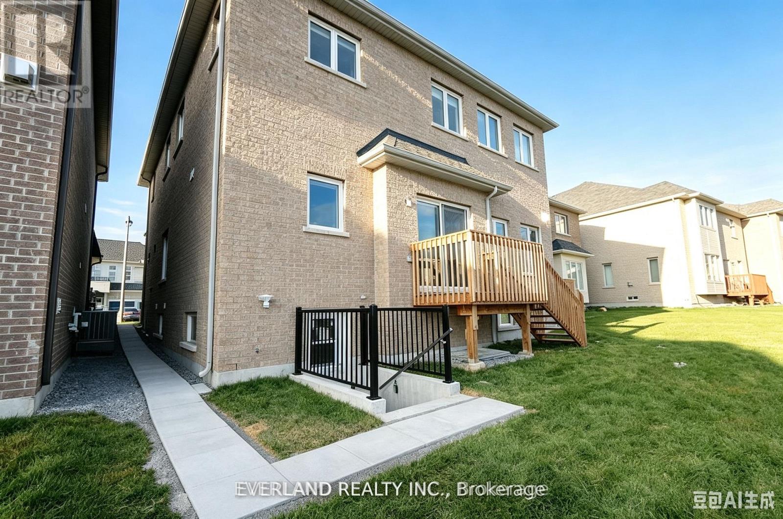 21 Kenneth Ross Bend, East Gwillimbury, Ontario  L9N 0T7 - Photo 18 - N13739434