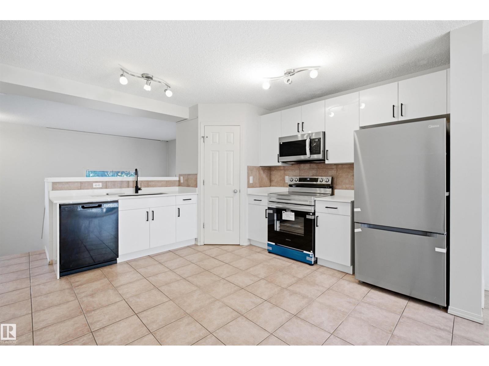 #84 8304 11 Av SW, Edmonton, Alberta  T6X 1J8 - Photo 10 - E4506753