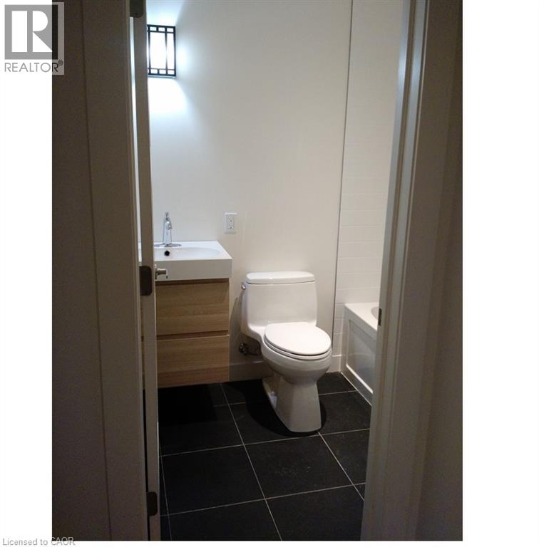 25 MAIN Street Unit# 202, Cambridge, Ontario