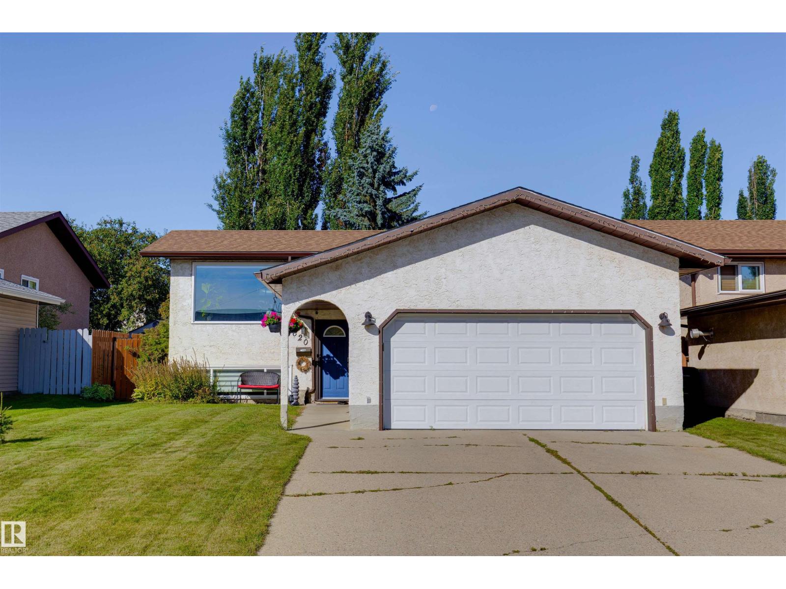 2820 35 ST NW, Edmonton, Alberta