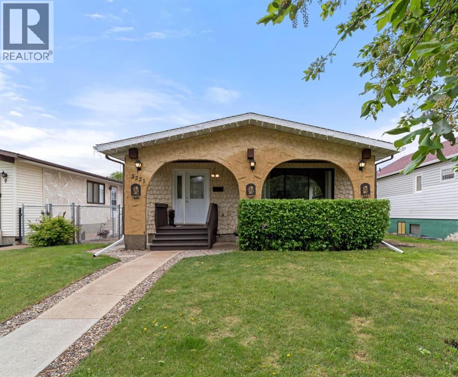 5221 42 Street, Camrose, Alberta