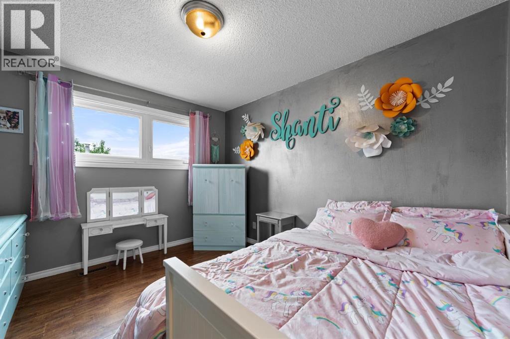 5221 42 Street, Camrose, Alberta  T4V 1A7 - Photo 12 - A2318737