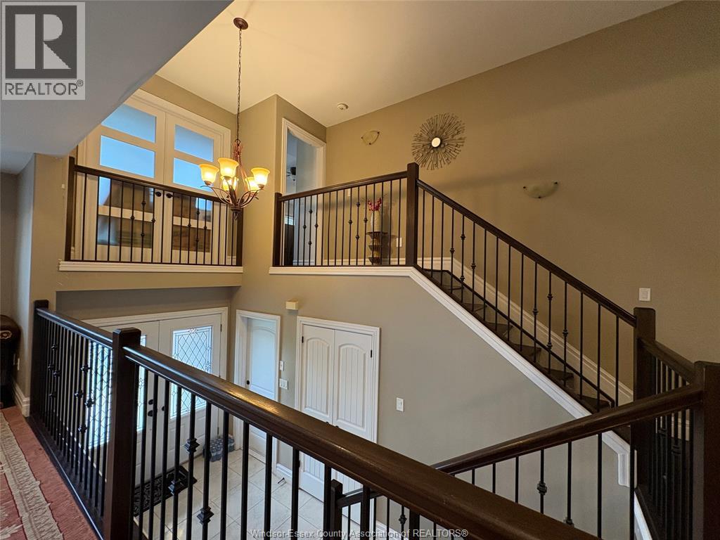 4033 Cosenza Street, Windsor, Ontario  N9G 0B2 - Photo 12 - 26021436