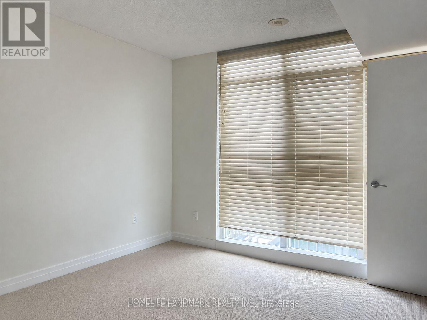 828 - 10 Capreol Court, Toronto, Ontario  M5V 4B3 - Photo 10 - C13739492