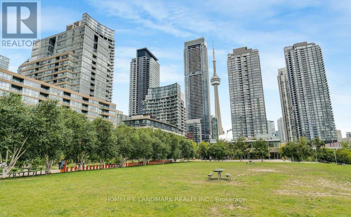 828 - 10 Capreol Court, Toronto, Ontario  M5V 4B3 - Photo 21 - C13739492
