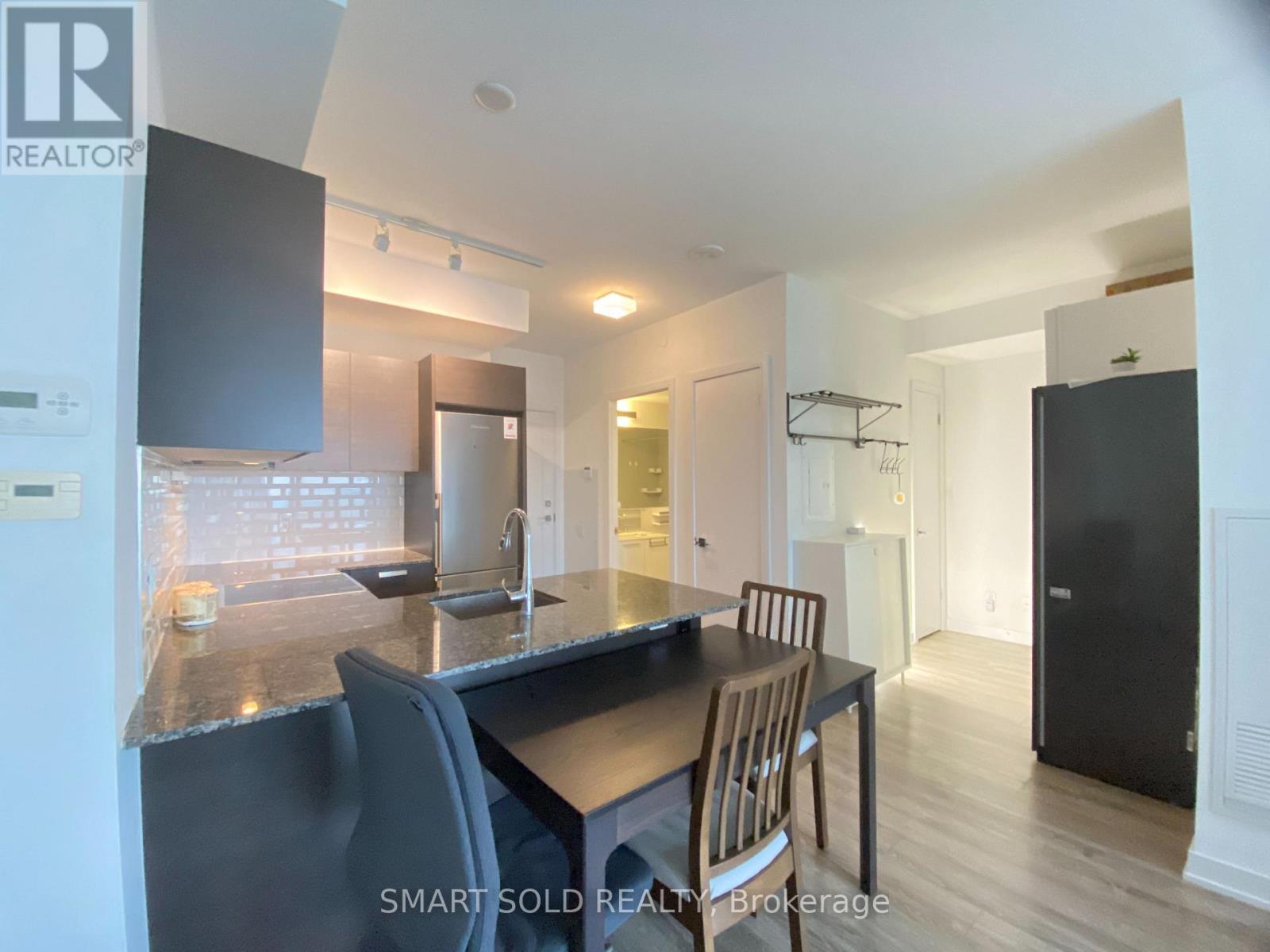 2506 - 57 St. Joseph Street, Toronto, Ontario  M5S 0C5 - Photo 13 - C13739500