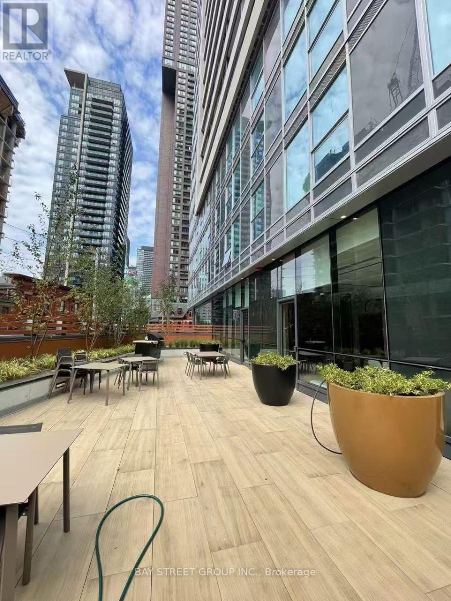 2607 - 609 Sherbourne Street, Toronto, Ontario  M4X 0A4 - Photo 2 - C13739504