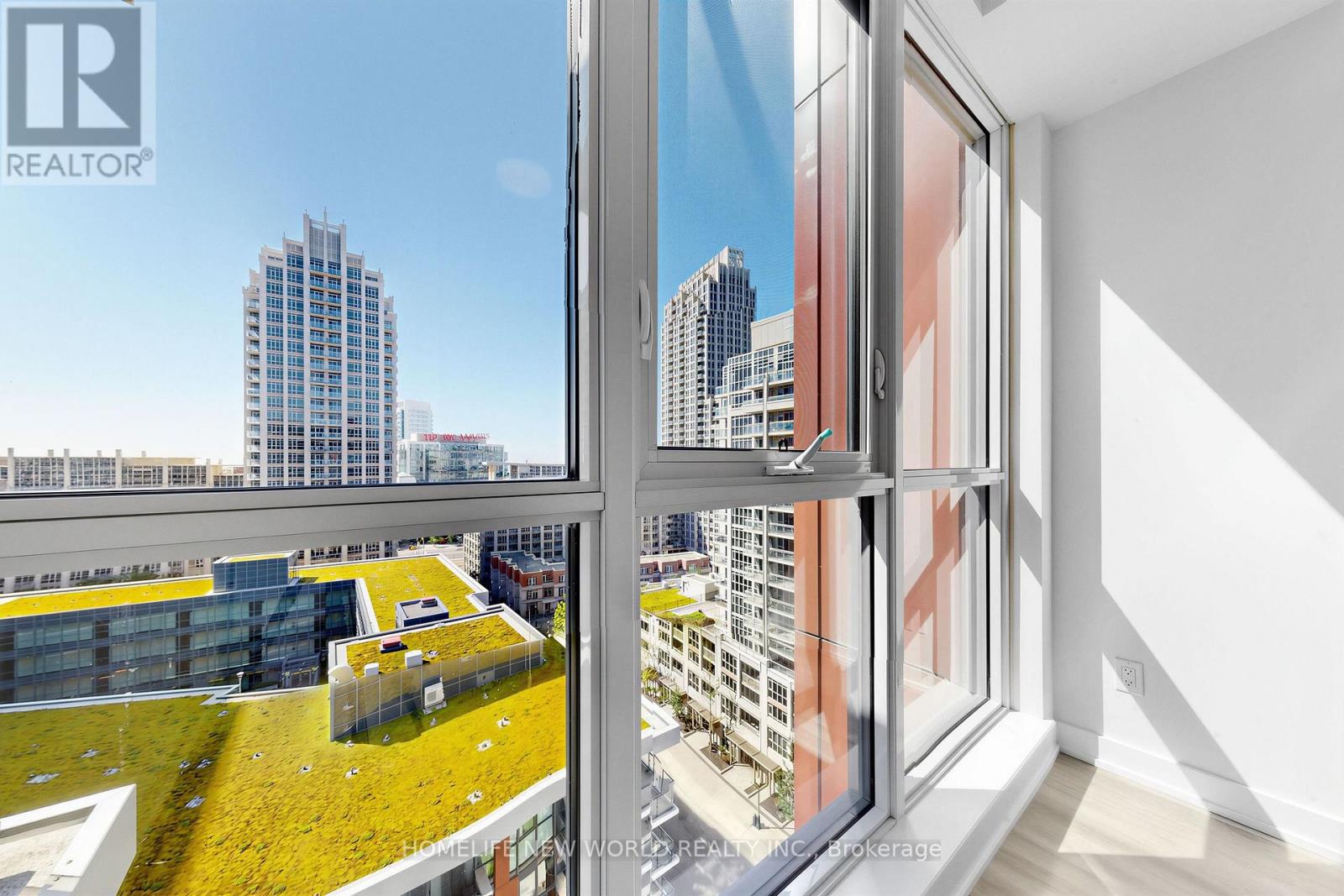 1508 - 50 Bruyeres Mews, Toronto, Ontario  M5V 0G7 - Photo 5 - C13739524