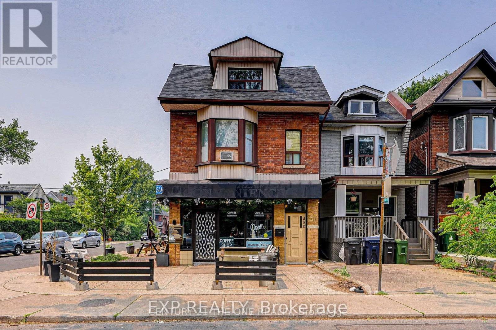 BASEMENT - 850 CARLAW AVENUE, Toronto, Ontario