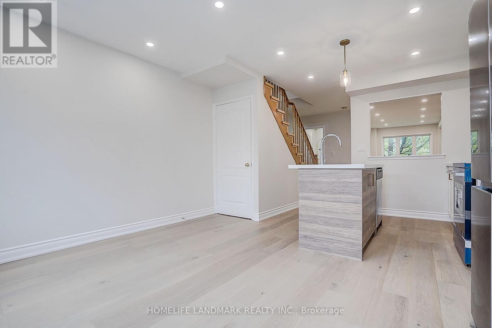 403 White's Hill Avenue, Markham, Ontario  L6B 0J5 - Photo 22 - N13739484