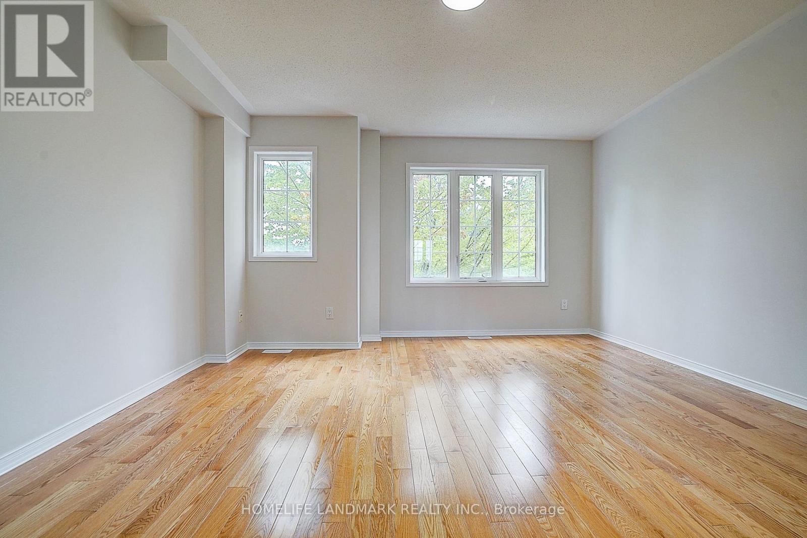 403 White's Hill Avenue, Markham, Ontario  L6B 0J5 - Photo 27 - N13739484