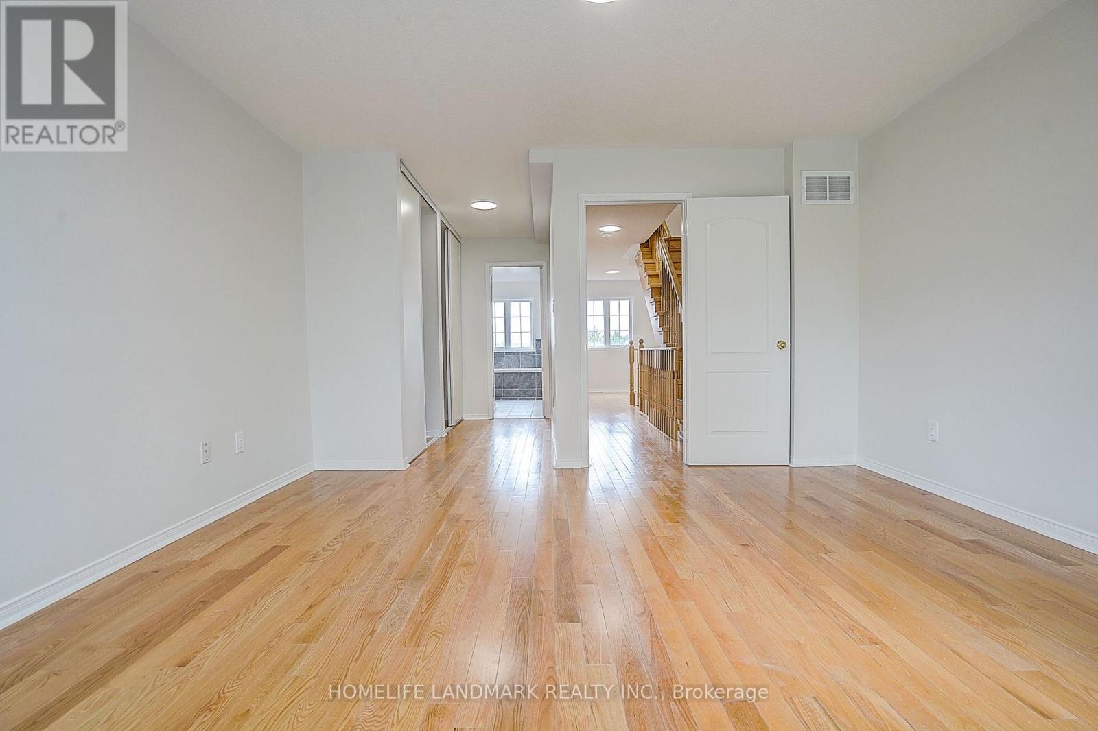 403 White's Hill Avenue, Markham, Ontario  L6B 0J5 - Photo 30 - N13739484