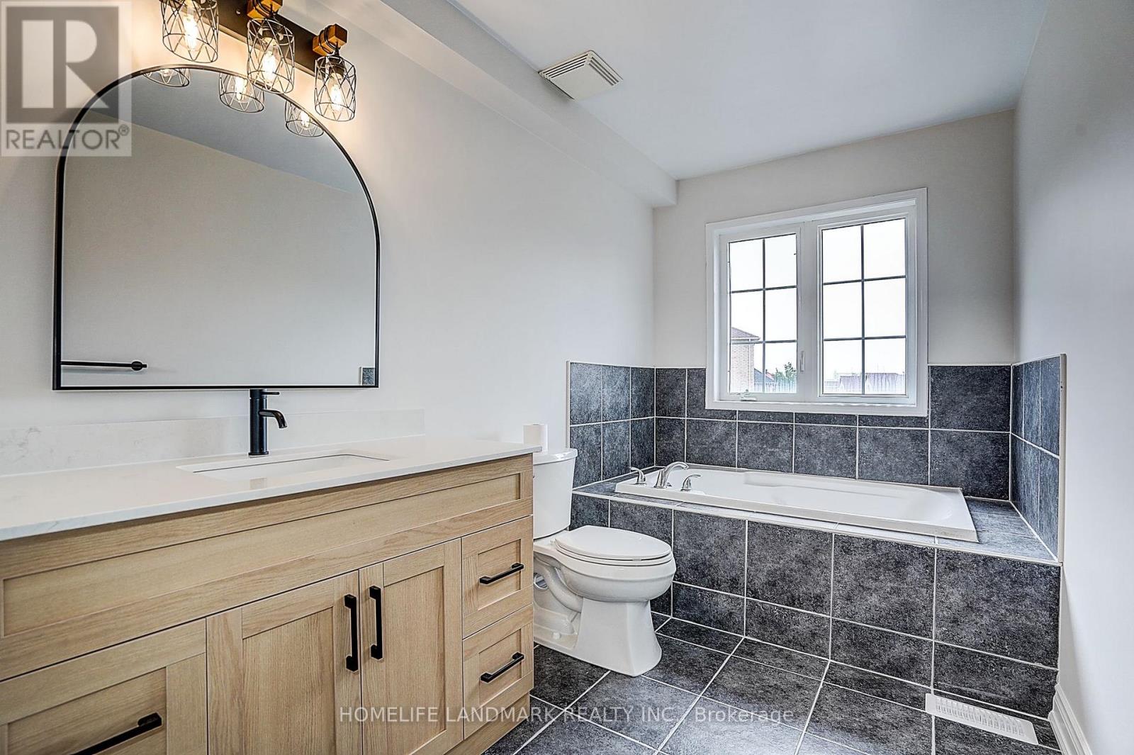403 White's Hill Avenue, Markham, Ontario  L6B 0J5 - Photo 31 - N13739484