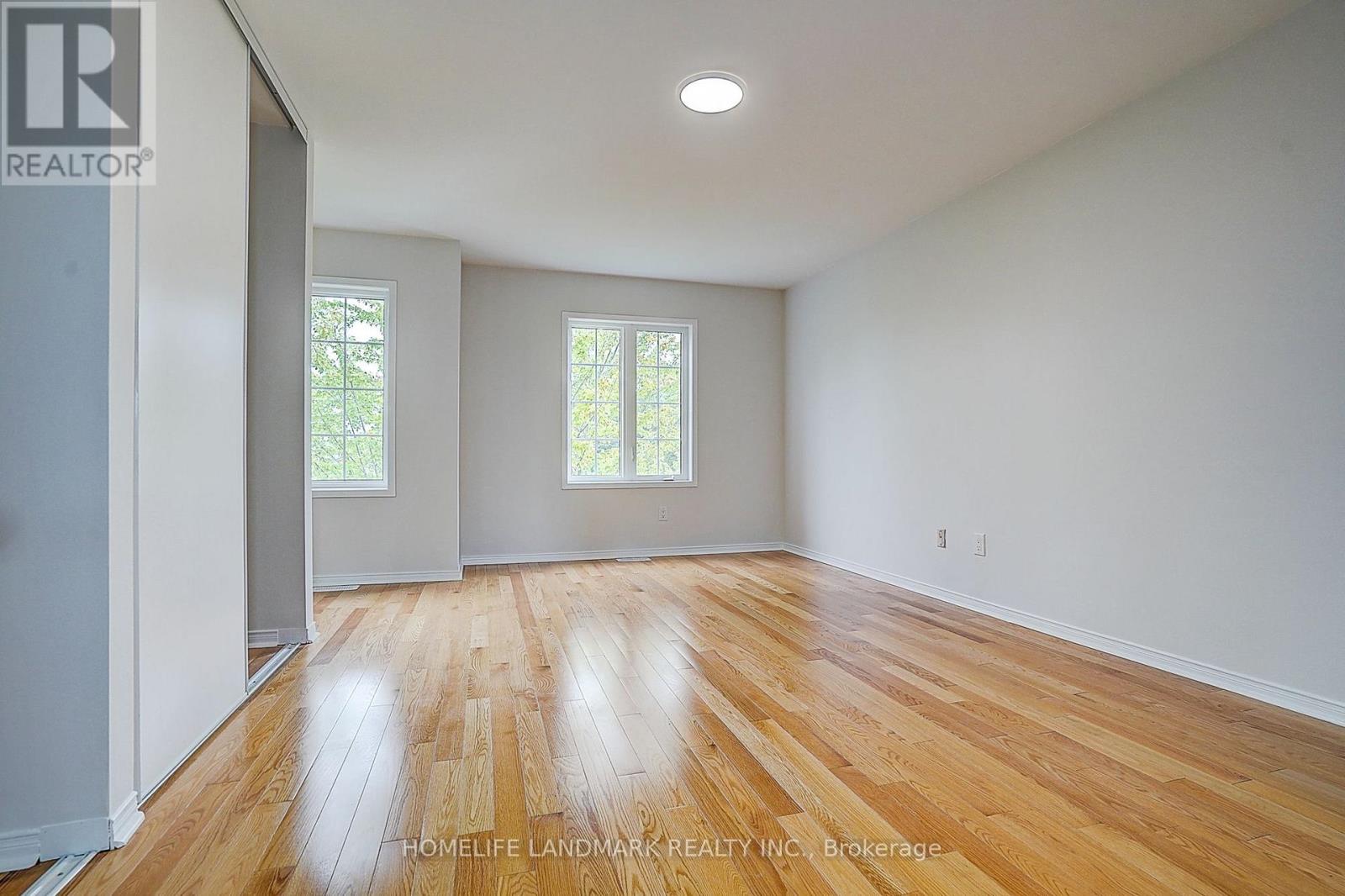 403 White's Hill Avenue, Markham, Ontario  L6B 0J5 - Photo 36 - N13739484