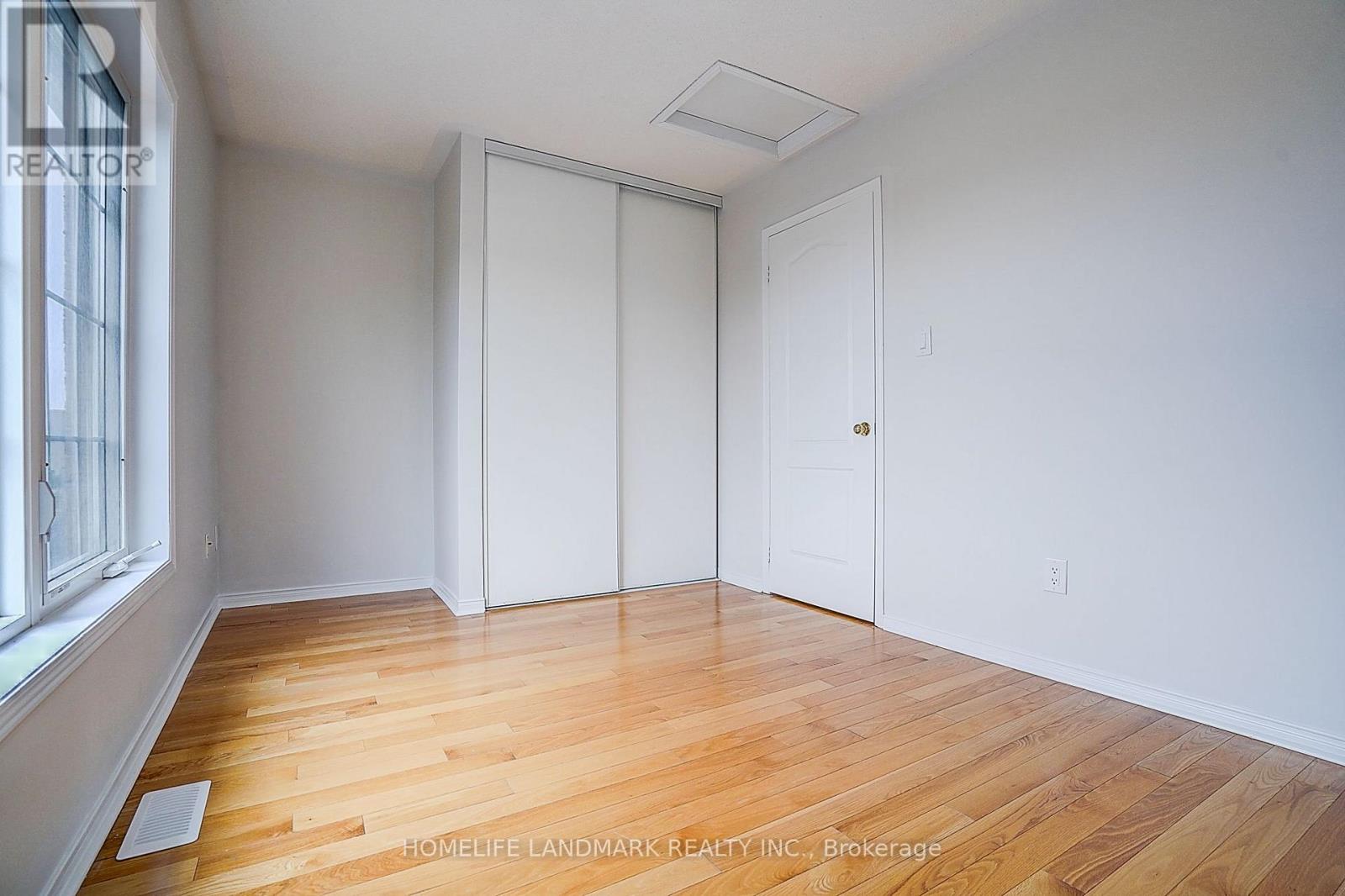 403 White's Hill Avenue, Markham, Ontario  L6B 0J5 - Photo 44 - N13739484