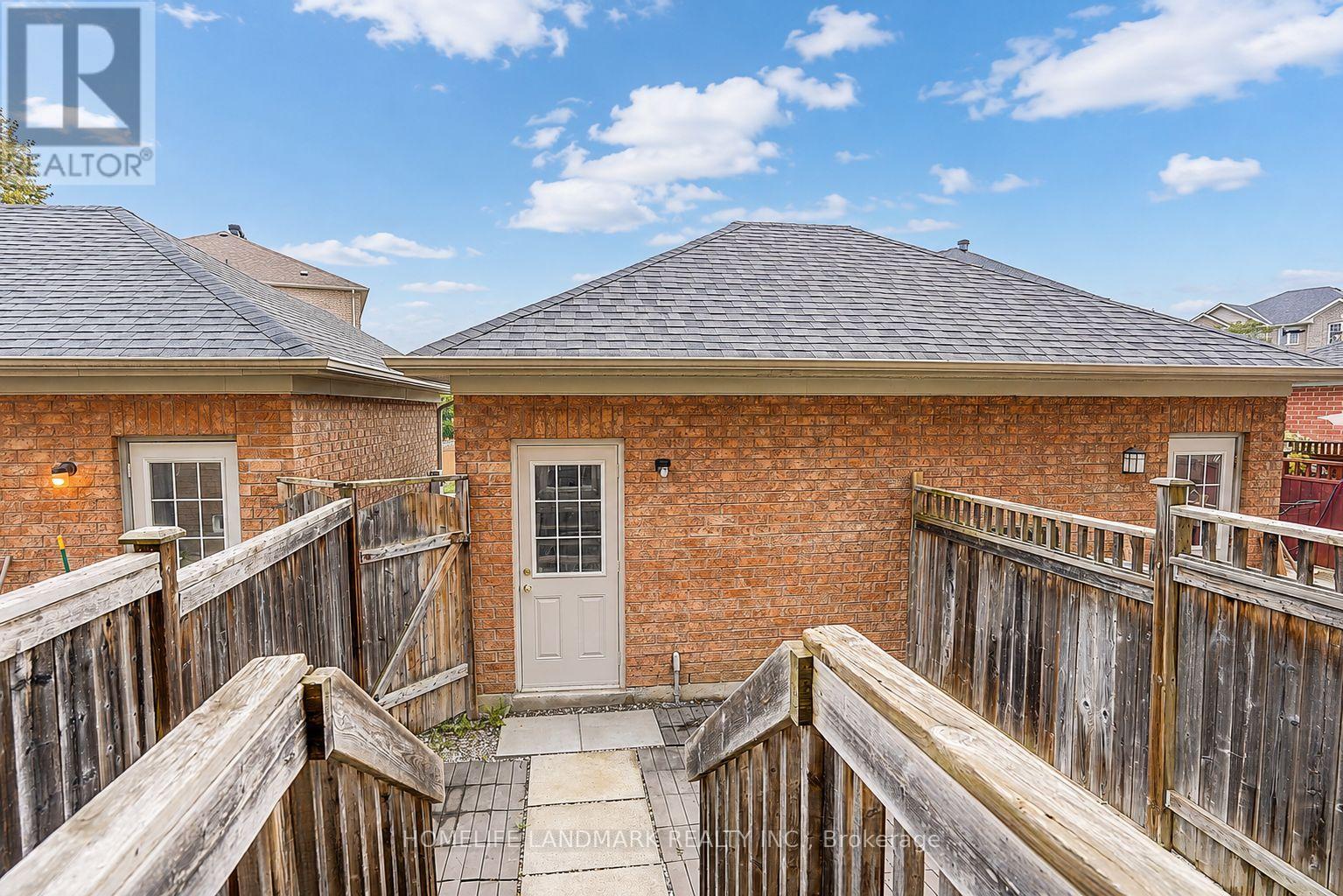 403 White's Hill Avenue, Markham, Ontario  L6B 0J5 - Photo 45 - N13739484