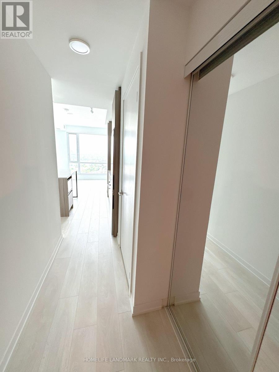 2312 - 7950 Bathurst Street, Vaughan, Ontario  L4J 0B8 - Photo 2 - N13739490