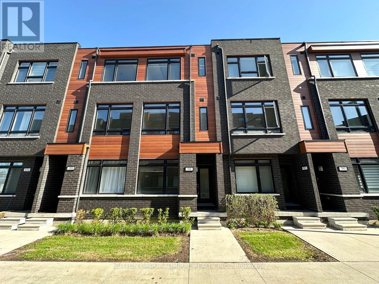 98 - 370D RED MAPLE ROAD, Richmond Hill, Ontario