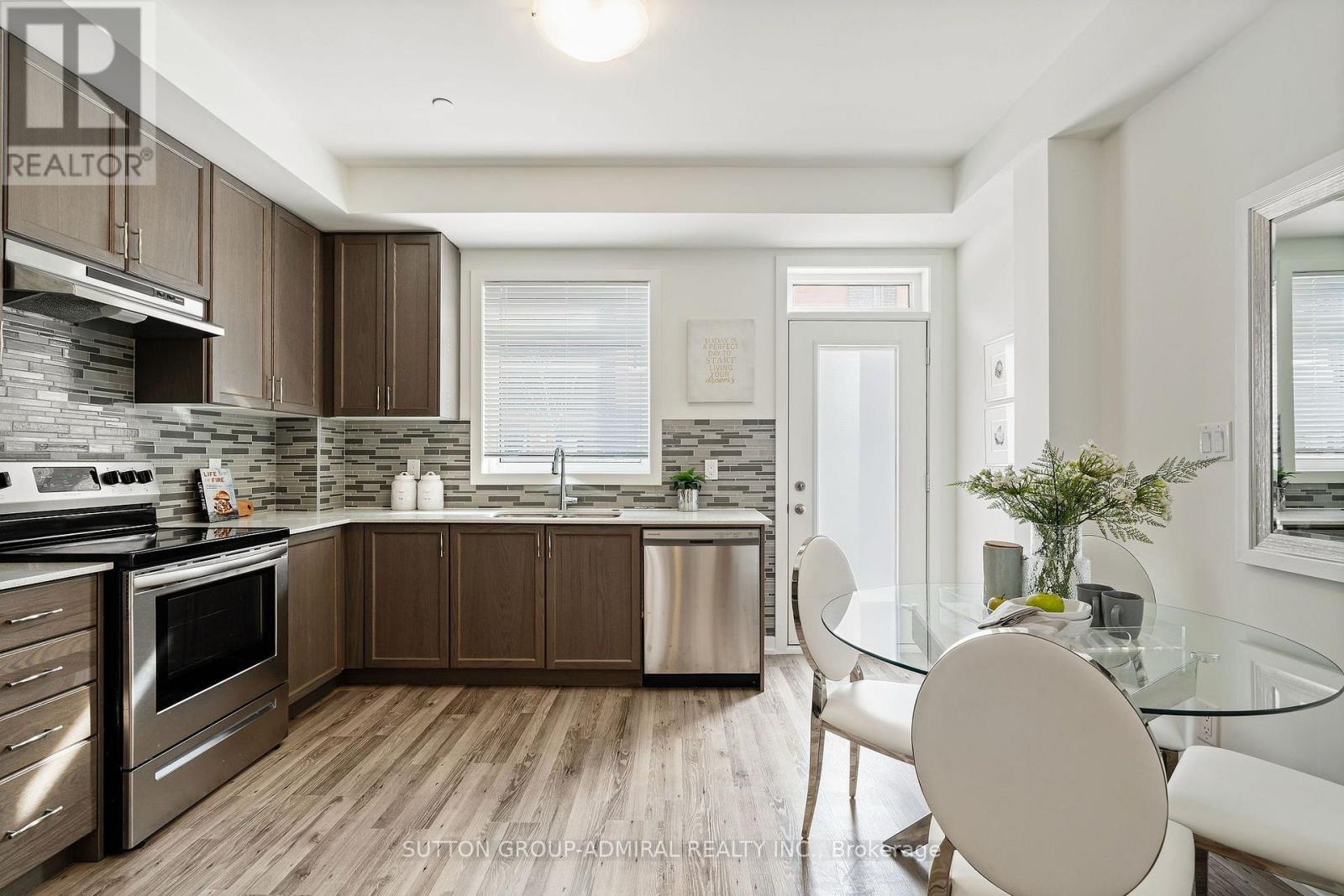 98 - 370d Red Maple Road, Richmond Hill, Ontario  L4C 6P5 - Photo 6 - N13739508