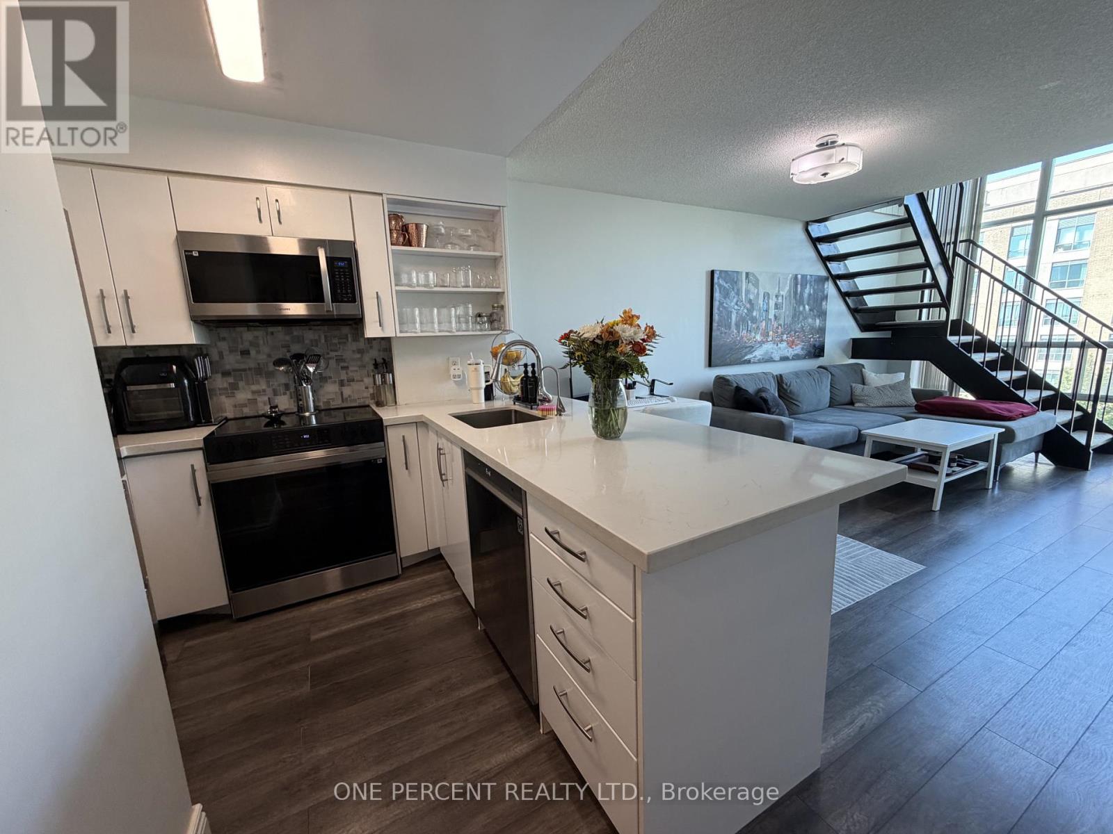 607 - 3 Ellesmere Street, Richmond Hill, Ontario  L4B 4N2 - Photo 8 - N13739522