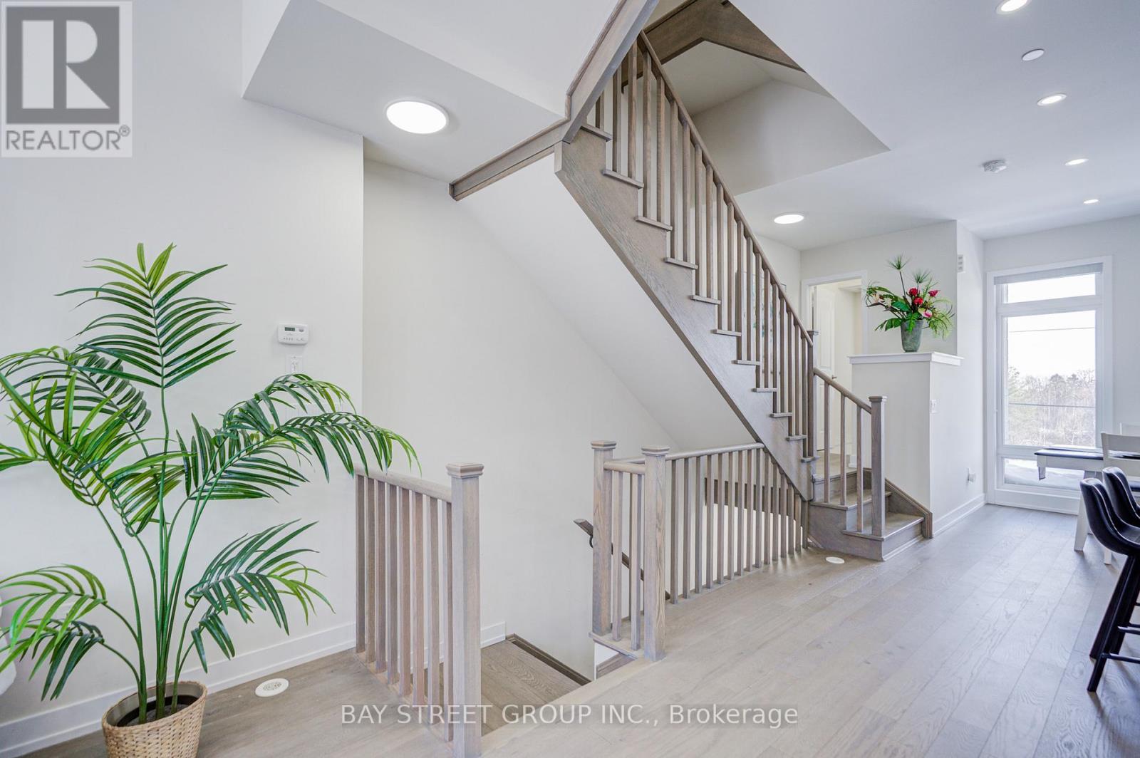 51 Credit Lane, Richmond Hill, Ontario  L4E 1G9 - Photo 12 - N13739536