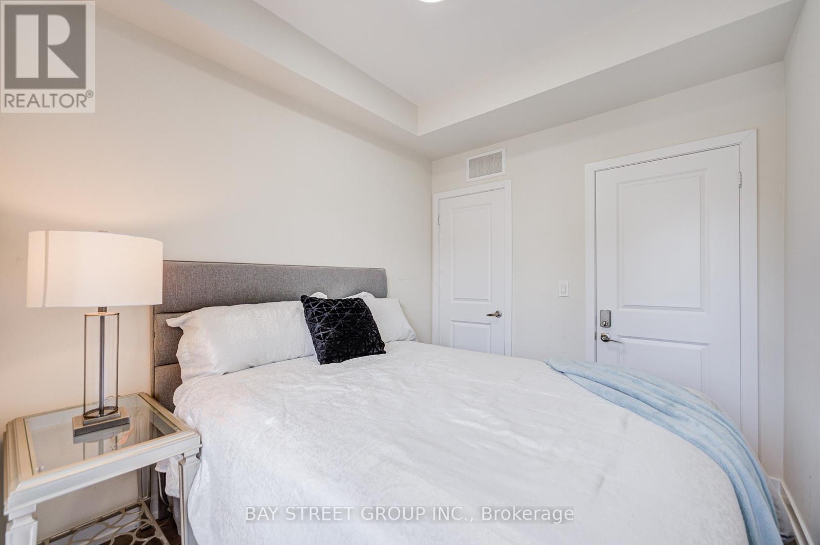 51 Credit Lane, Richmond Hill, Ontario  L4E 1G9 - Photo 31 - N13739536