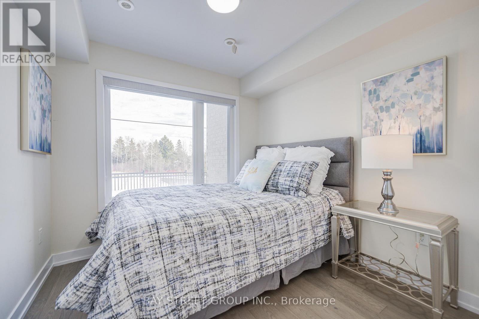 51 Credit Lane, Richmond Hill, Ontario  L4E 1G9 - Photo 9 - N13739536