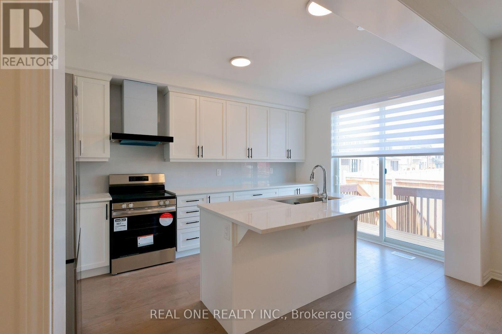 3137 John Mckay Boulevard, Oakville, Ontario  L6H 8A7 - Photo 11 - W13739526