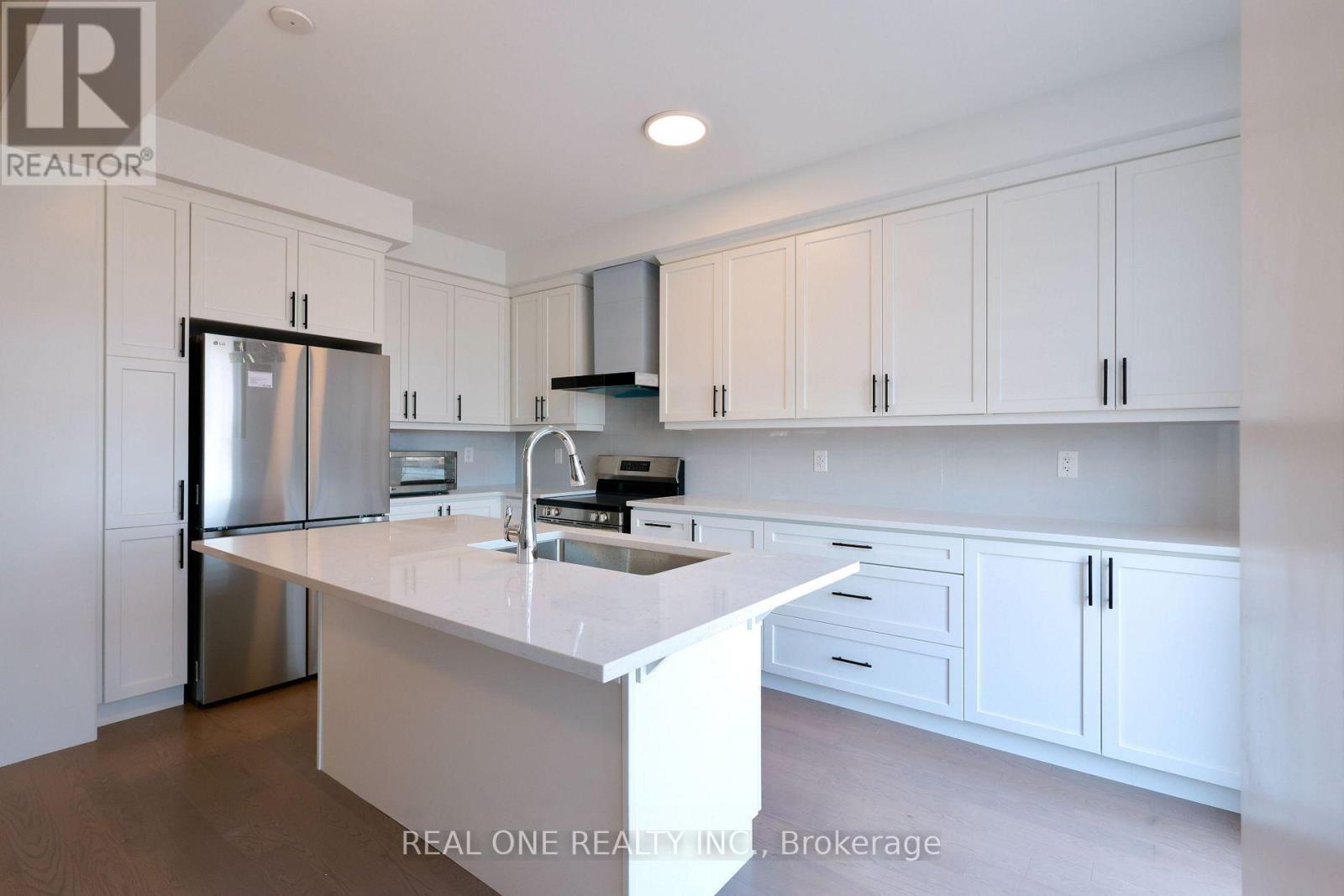 3137 John Mckay Boulevard, Oakville, Ontario  L6H 8A7 - Photo 12 - W13739526