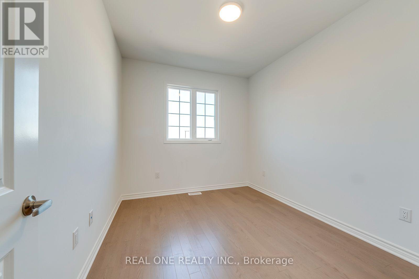 3137 John Mckay Boulevard, Oakville, Ontario  L6H 8A7 - Photo 28 - W13739526