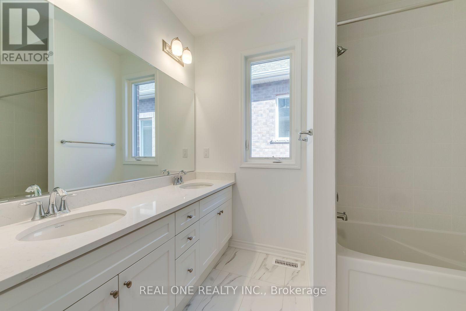 3137 John Mckay Boulevard, Oakville, Ontario  L6H 8A7 - Photo 30 - W13739526
