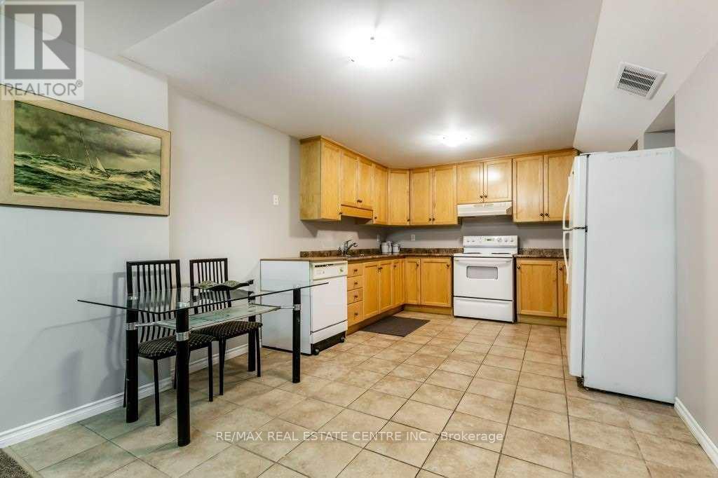 Basemen - 131 Mcnichol Drive, Cambridge, Ontario  N1P 1E1 - Photo 5 - X13739516
