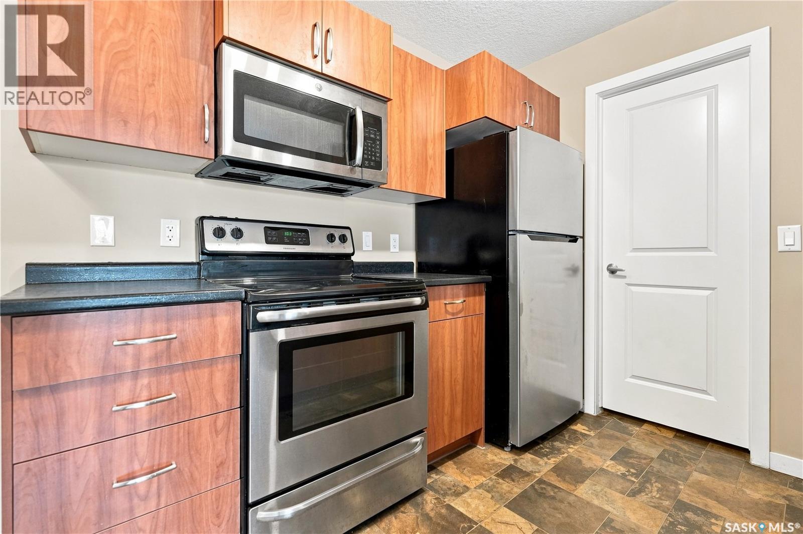 163 5075 James Hill Road, Regina, Saskatchewan  S4W 0C2 - Photo 5 - SK047389