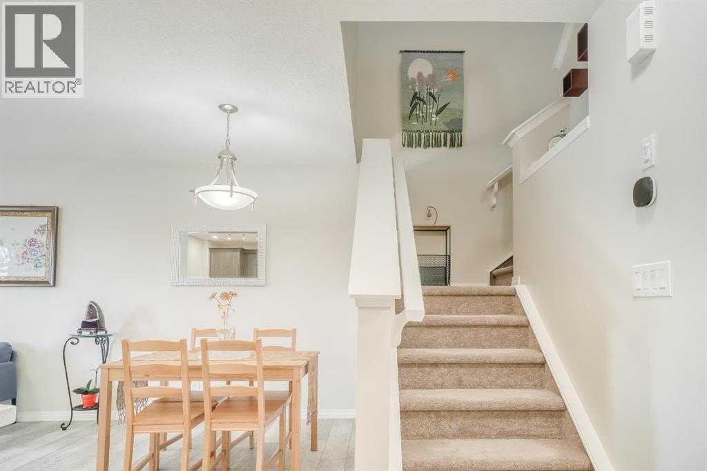 97 Yorkville Boulevard SW, Calgary, Alberta  T2X 4J9 - Photo 21 - A2341922