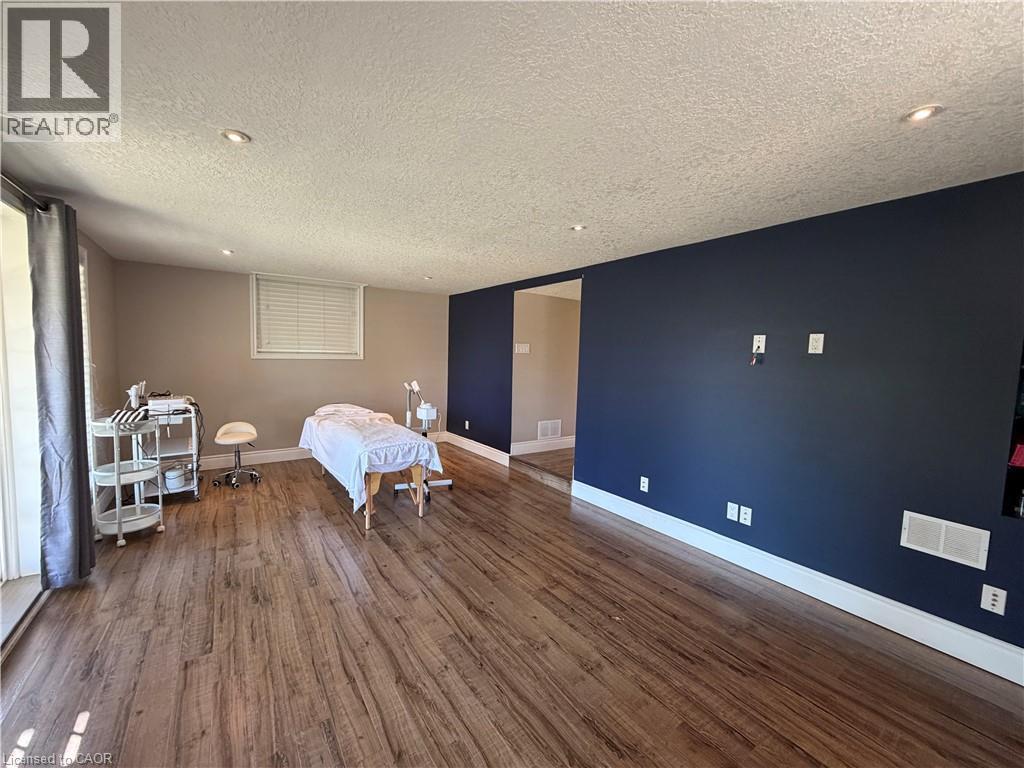 753 Grand Banks Drive, Waterloo, Ontario  N2K 4N2 - Photo 35 - 40860302