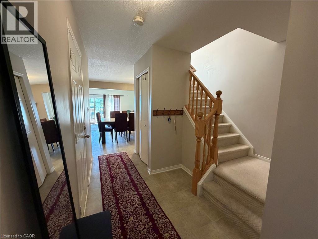 753 Grand Banks Drive, Waterloo, Ontario  N2K 4N2 - Photo 5 - 40860302