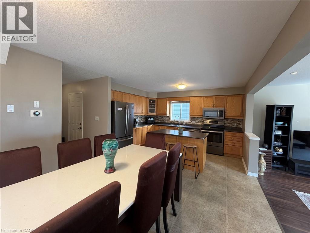 753 Grand Banks Drive, Waterloo, Ontario  N2K 4N2 - Photo 7 - 40860302