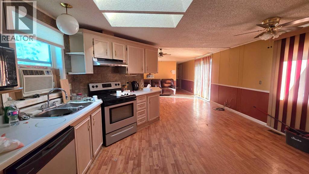 517 3rd Avenue, Fox Creek, Alberta  T0H 1P0 - Photo 8 - A2336041