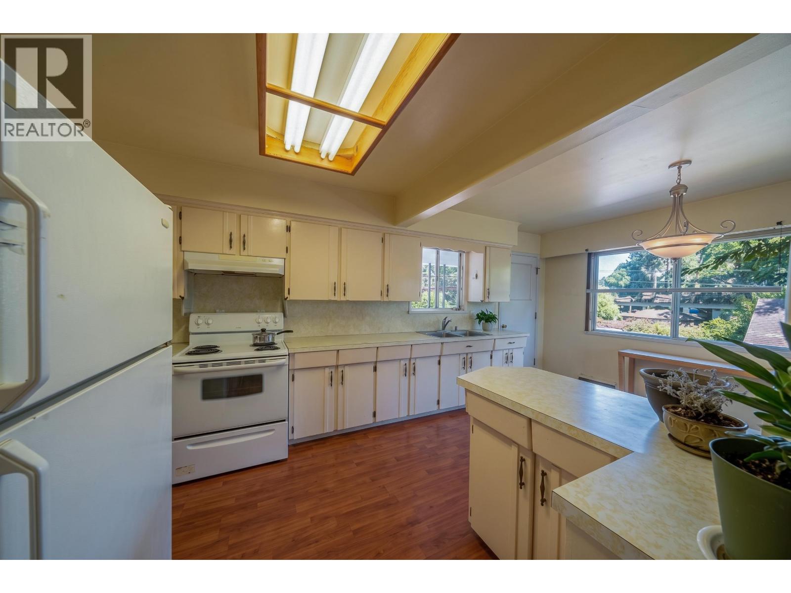 10671 Aintree Crescent, Richmond, British Columbia  V7A 3V2 - Photo 8 - R3159841