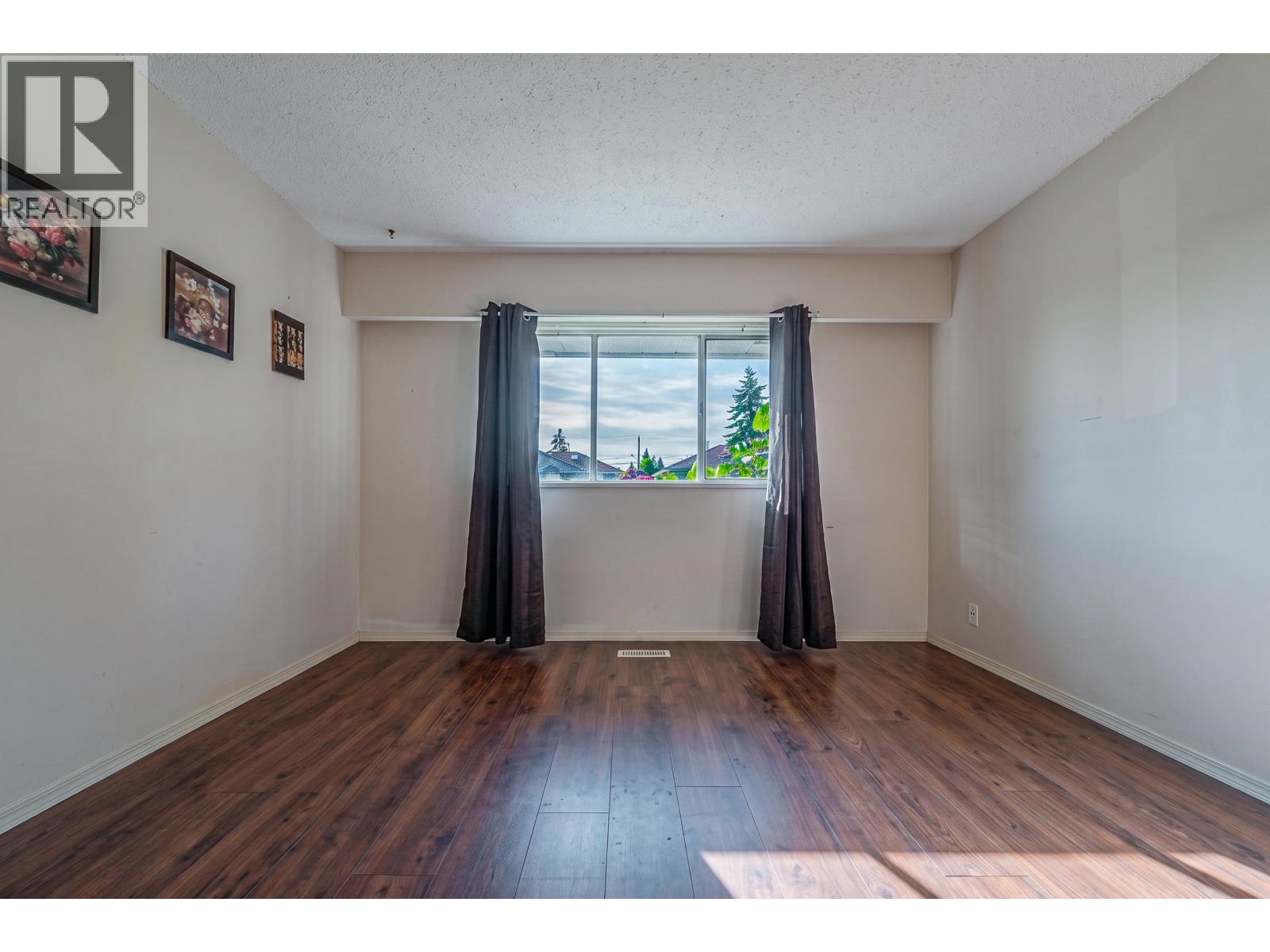 10671 Aintree Crescent, Richmond, British Columbia  V7A 3V2 - Photo 12 - R3159841