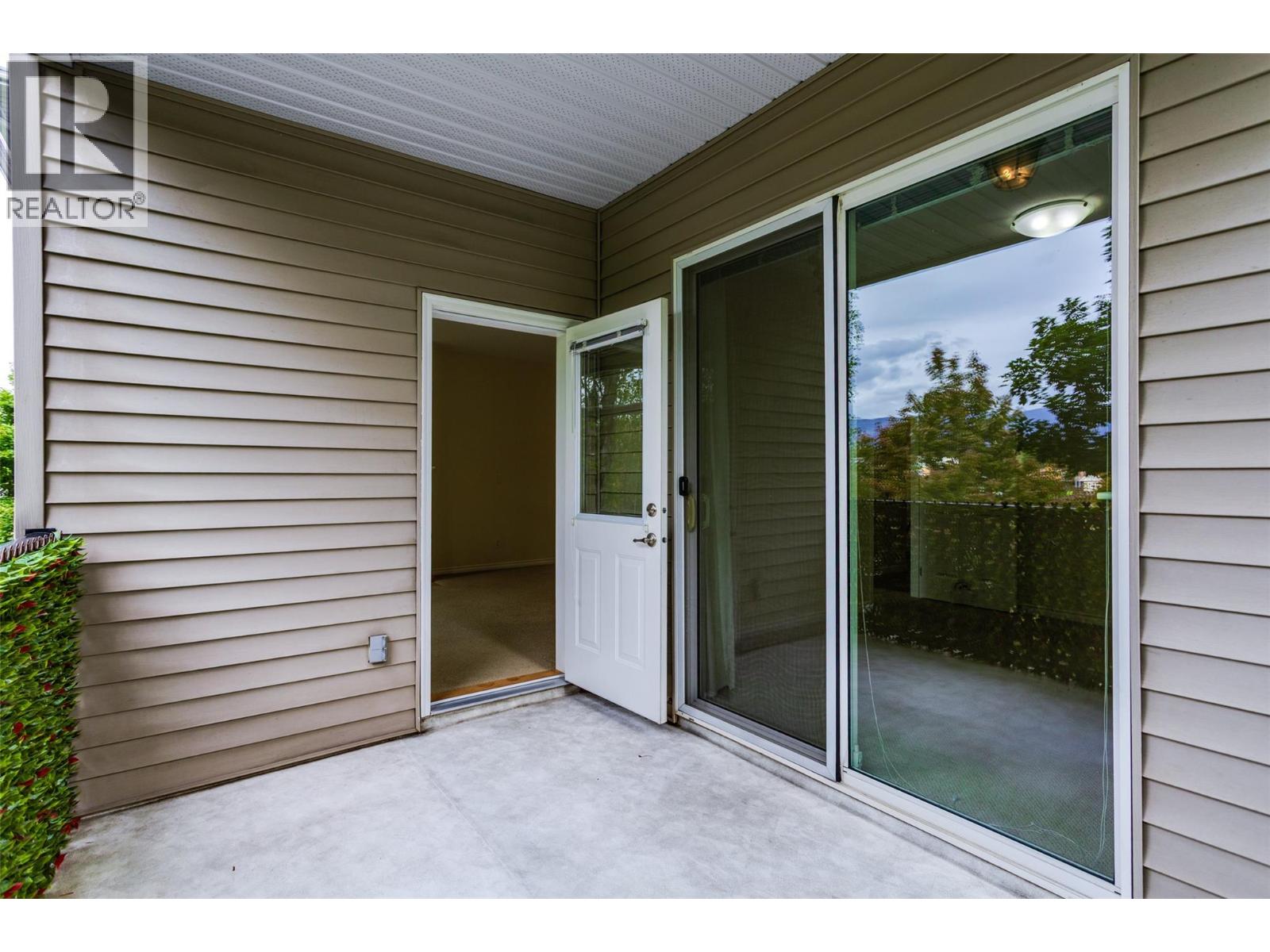 1235 Klo Road Unit# 201, Kelowna, British Columbia  V1W 3N7 - Photo 32 - 10392870