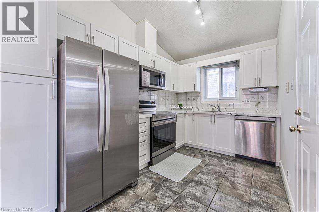 168 Copper Leaf Street, Kitchener, Ontario  N2E 3V9 - Photo 12 - 40851423