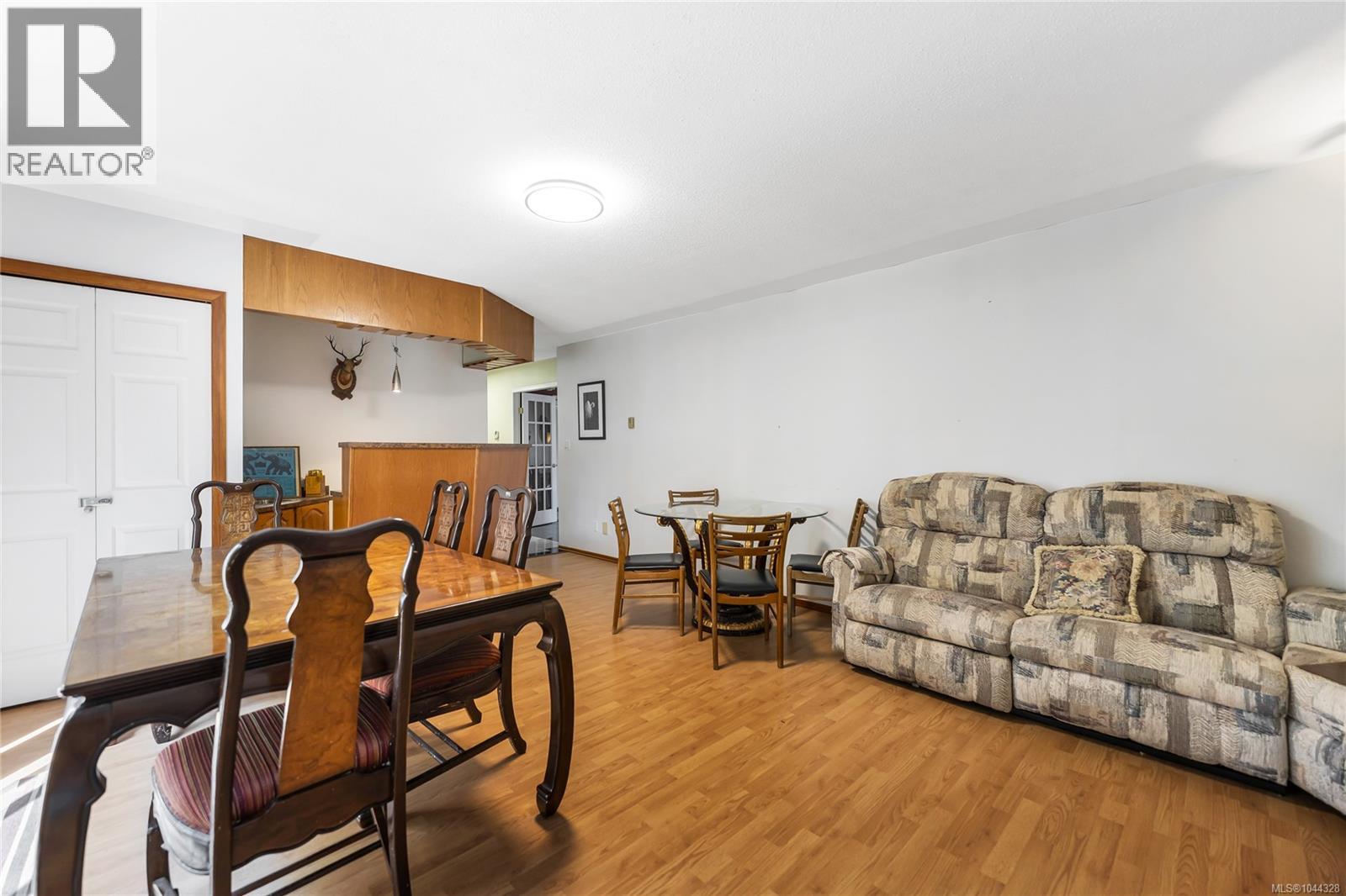 1833 Knutsford Pl, Saanich, British Columbia  V8N 6E3 - Photo 44 - 1044328