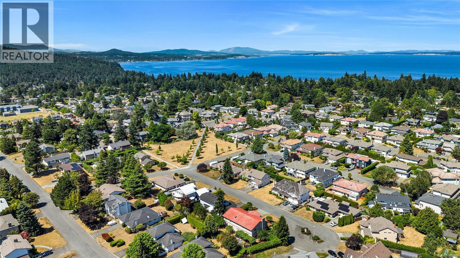 1833 Knutsford Pl, Saanich, British Columbia  V8N 6E3 - Photo 84 - 1044328